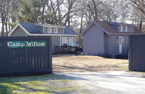 New Braunfels Cabin | Camp Willow Cottage 2 Lake Dunlap Guadalupe River