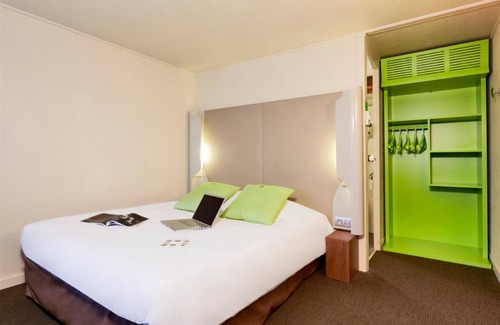Grigy-Technopole - La Grange-aux-Bois Hotel | Campanile Metz Est - Technopole