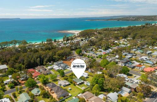 Huskisson House | Campbell's Cottage by Experience Jervis Bay