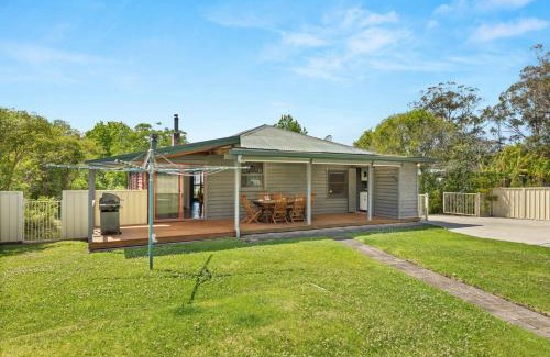Huskisson House | Campbell's Cottage by Experience Jervis Bay