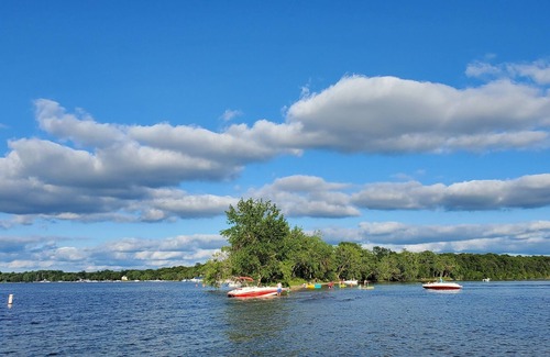 Alexandria Cabin | Camper on Lake Ida! Private Lakefront Lot!