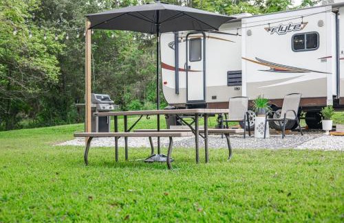 Harrison House | Camper- Relaxing Space After a Day of Hiking