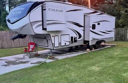 Savannah House | Camper/RV in beautiful Savannah Ga