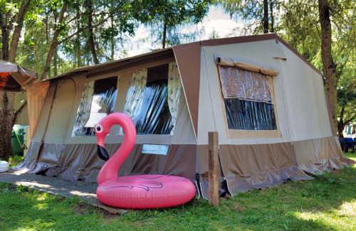 Januv Dul Ski Chalet | Camping 2000 - Sahara tent