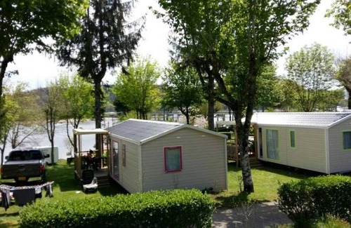 Salles-Curan House | Camping 3 étoiles - ccafcic