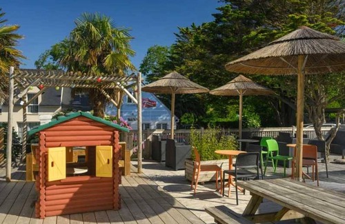 Clohars-Carnoet House | Camping 3 étoiles - Piscine - ccbbhff