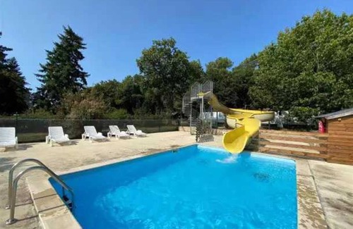 Guemene-Penfao House | Camping 3 étoiles - Piscine - eeceed