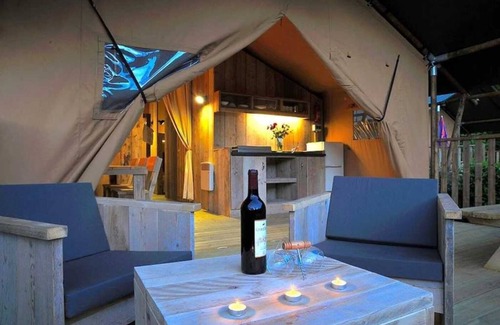 Pezuls House | Camping 3 étoiles - Piscine - ccb0dic