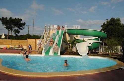 Plobannalec-Lesconil House | Camping 3 étoiles - Parc aquatique - ccafeg0