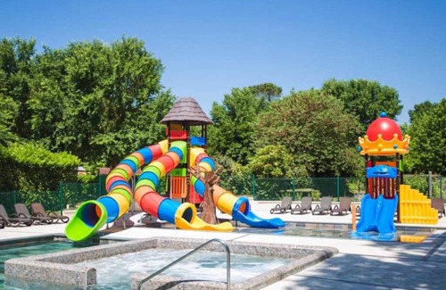 Martres-Tolosane House | Camping 4 étoiles - Parc aquatique - ccaadeg