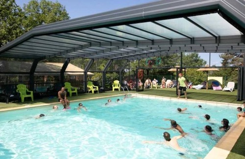Loupiac House | Camping 4 étoiles - Parc aquatique - eecc0d