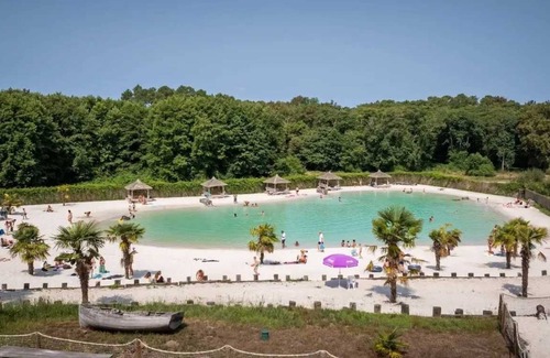 Mezos House | Camping 5 étoiles - Parc aquatique - eebdbb