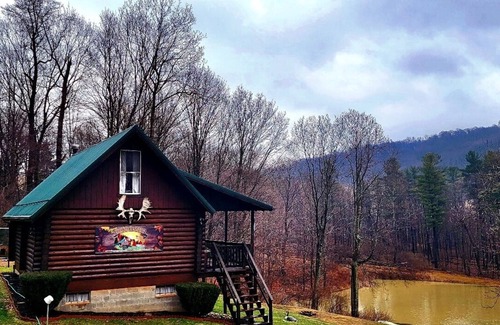 Ringgold Cabin | Camping at its finest! Bring your hunting party, sleeps 12ppl