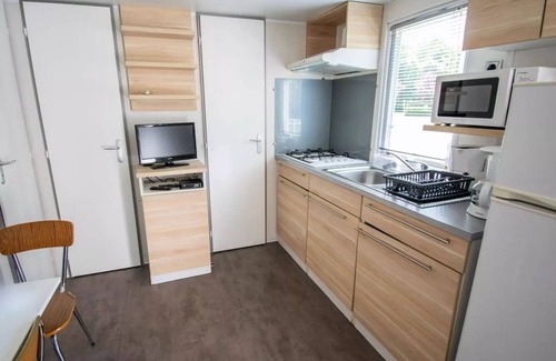 Saint-Honore-les-Bains House | Camping des Bains * - Mobile home 3 bedrooms 4 to 6 people - 4 pers. included in the tariff