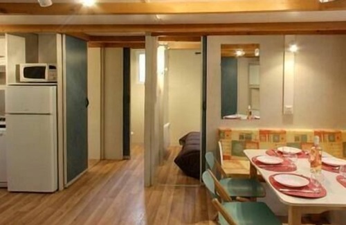 Souillac Ski Chalet | Camping Domaine De La Paille Basse ***** - Chalet for 6 People