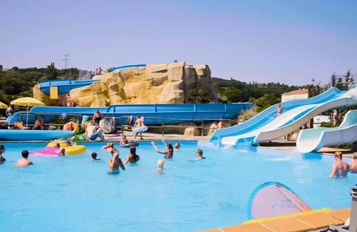 Chateauneuf-de-Galaure House | Camping Le Château de Galaure* - Comfort 4-room mobile home for 6 people
