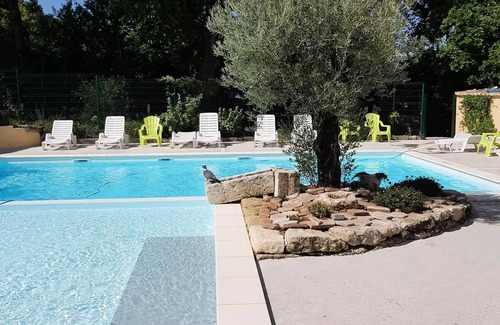 Saint-Paul-Trois-Chateaux House | Camping de la Colline * - 2 bedroom mobile home GRAND COMFORT HELIOS air-conditioned PMR 6 people