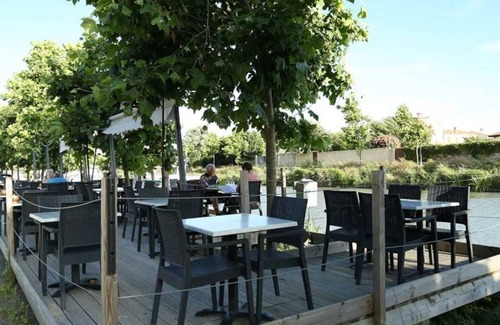 Villeneuve-les-Beziers House | Camping 4 étoiles - Piscine - ccaffcd
