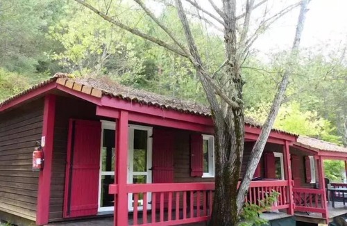Die Ski Chalet | Camping La Pinède* - 4 room chalet for 7 people