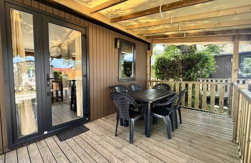 Audenge House | Camping Le Braou * - Mobile Home 4 Rooms 6 People Air Conditioned + TV