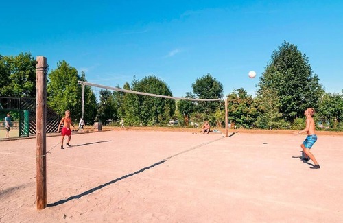 Canet-de-Salars House | Camping Le Caussanel* - Mobile home Pavillon Luxe Confort 3 rooms 4/5 people Air-conditioned Jacuzzi