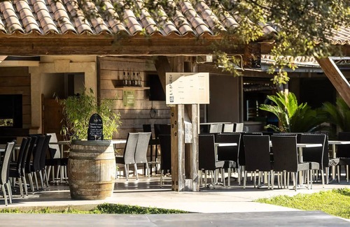 Sommieres House | Camping Le Domaine de Massereau* - Classic 4-room mobile home for 6 people, air-conditioned + TV