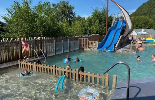 Vic-sur-Cere House | Camping - Piscine - ccbbdae