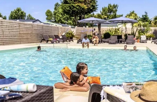 Ars-en-Re House | Camping Romanée Le Campiotel des Dunes * - PREMIUM mobile home - 3 bedrooms for 6 people