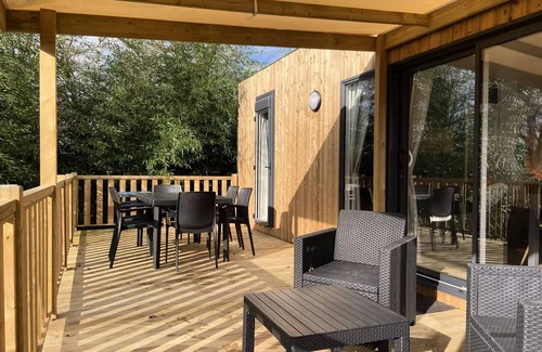 Quimper House | Camping Sunêlia Lanniron Orangery * - Sunêlia Luxury Suite 4 bedrooms 8 persons