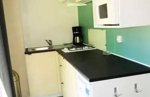 Giens House | Camping Tikayan Le Méditerranée * - Mobile Home Oklahoma. Standard 2 Rooms 2/4 People Air Conditioned