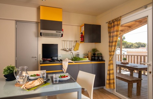 Lido dei Pini RV Rental | Camping Village Parco della Gallinara