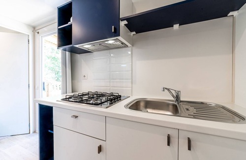 Zona XXXIV Casal Palocco RV Rental | Camping Village Roma Capitol