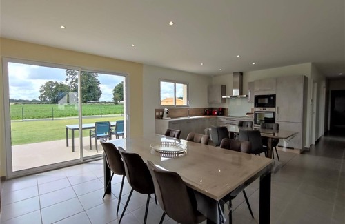 Melleville House | Camps Saint Martin - MELLEVILLE