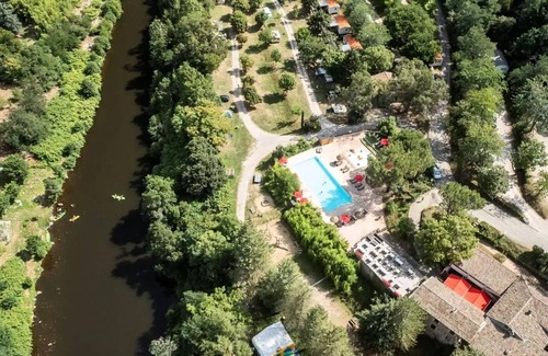 Les Ollieres-sur-Eyrieux House | Campsite Le Mas De Champel * - Mobile Home Canvas Tithome Standard 3 rooms 4/5 people Without Sanitary