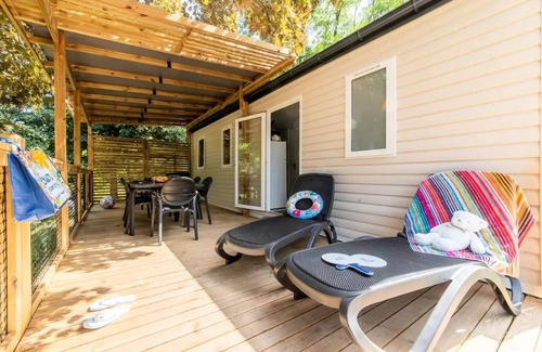 Les Ollieres-sur-Eyrieux House | Campsite Le Mas De Champel * - Mobile Home Canvas Tithome Standard 3 rooms 4/5 people Without Sanitary