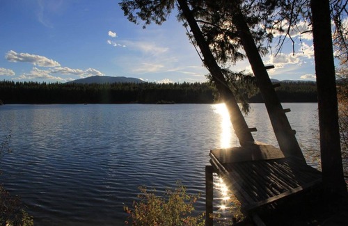 Olney RV Rental | Campsite #7 with Lake Access