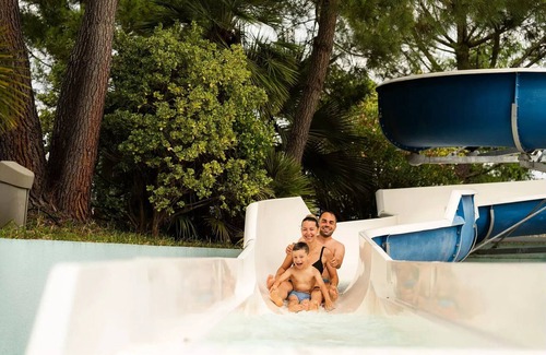 Le Verdon-sur-Mer House | Campsite La Pointe du Médoc* - Mobile home Comfort 4 rooms 6 people