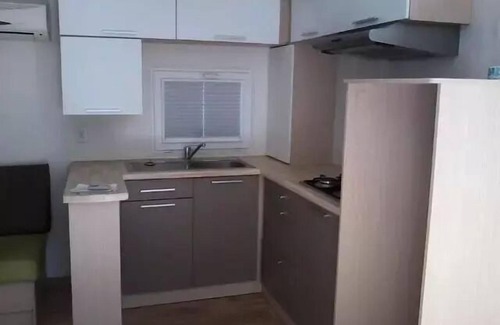 Bollene House | Campsite La Simioune in Provence * - Mobilhome TOURNESOL Air-conditioned+comfort - 3 bedrooms +TV (4 adults + 2 children) 4 to 6 people - 4 pers. included in the tariff