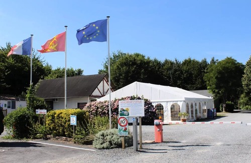 Balleroy House | Campsite Le Clos de Balleroy * - Coco Sweet 3 Rooms 2/4 People Without Bathroom