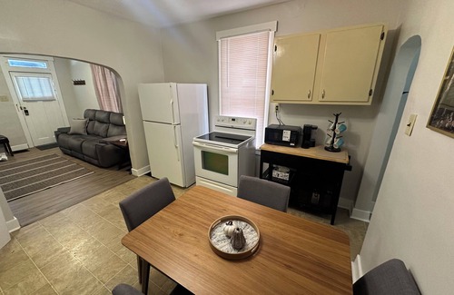 Racine House | Campus Cove on College Hill