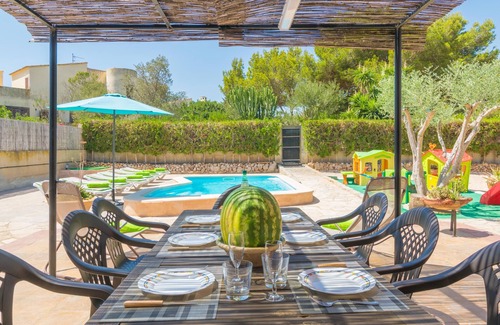 Sa Coma Villa | CAN CANTARI - Villa with private pool 1 km from the beach. Free WiFi.