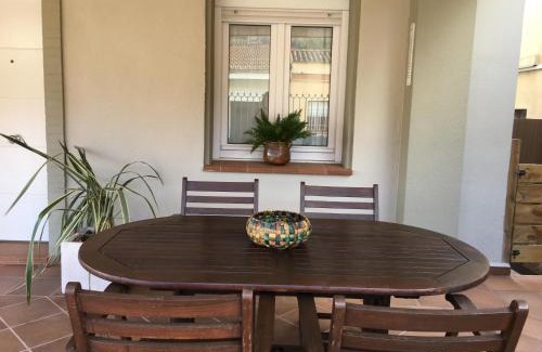 Les Planes d'Hostoles Apartment | Can Musiquem amb Piscina