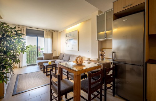 Palafrugell Apartment | CAN TARONGETA 2-1 Modern and charming apartment close to the beach