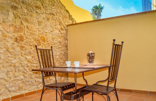 Palafrugell Apartment | CAN TARONGETA B-3 Modern and charming apartment close to the beach