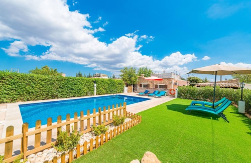 Inca Villa | CAN TOMEU - Beautiful villa with private garden and pool in a quiet area. Free WiFi