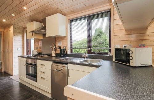 Keswick Cottage | Canadian Cabin 37