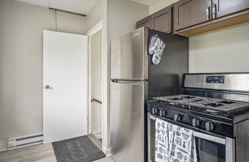Canandaigua House | Canandaigua Efficiency Apt | FLX Wineries