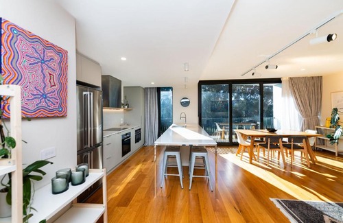 Forrest Apartment | Canberra 22