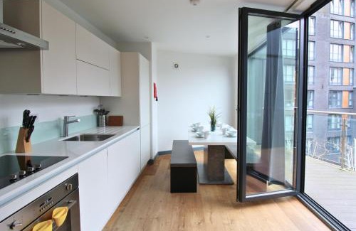 Canning Town South Apartment | Canning Town by Viridian Apartments