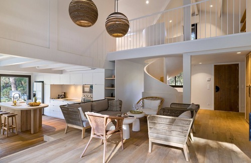 Soorts-Hossegor Ski Chalet | CANOPÉE - Stunning wooden house between Ocean & Lake with pool in Hossegor - BARNES